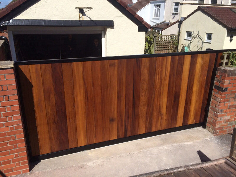 Automatic sliding gate in Redland Bristol