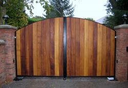 Driveway Wooden Gates 43 Gallery