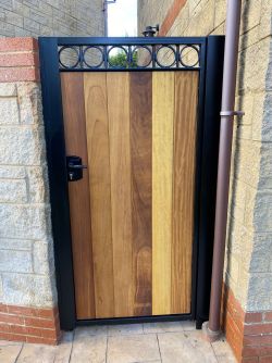 Tall Pedestrian Wooden Gate 1 Gallery