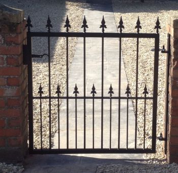 Small Pedestrian Gate 78a