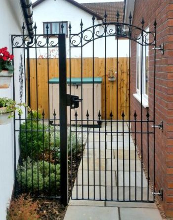 Tall Pedestrian Gate 66