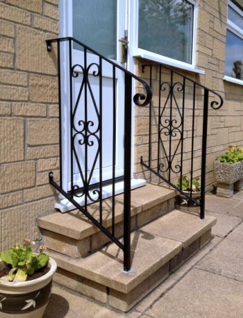 Handrail infill 1
