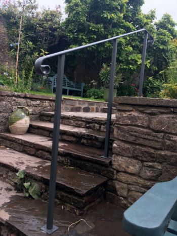 Handrail 19